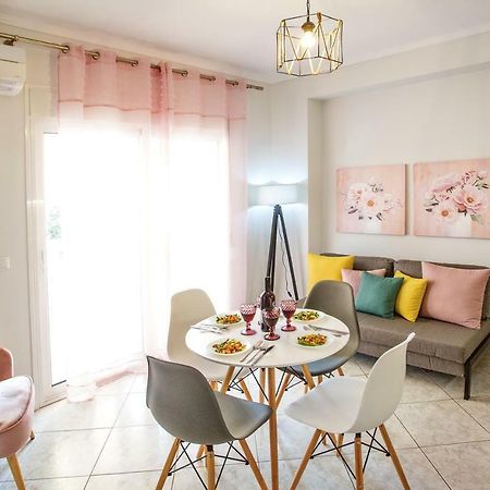 Holiday House Ioanna 2 - Loft Διαμέρισμα Néa Péramos Εξωτερικό φωτογραφία