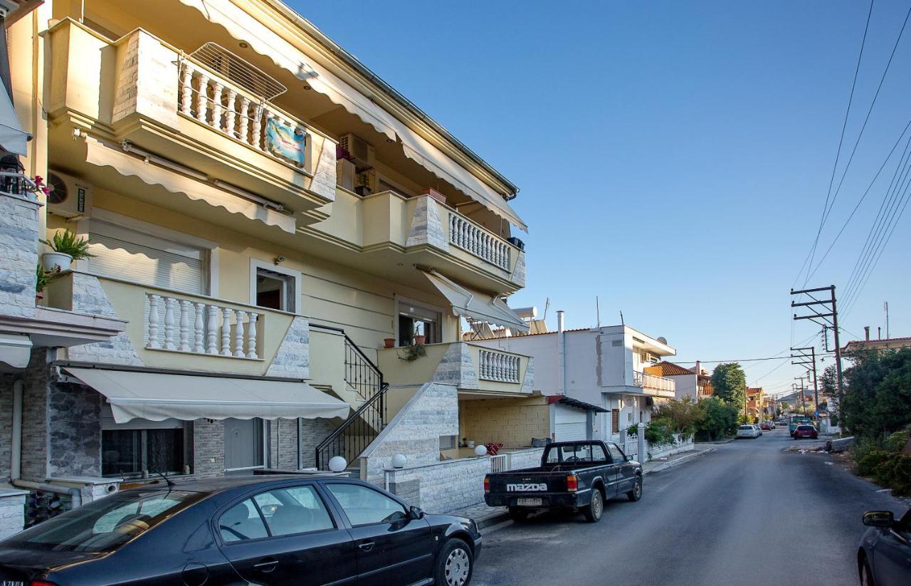 Holiday House Ioanna 2 - Loft Διαμέρισμα Néa Péramos Εξωτερικό φωτογραφία