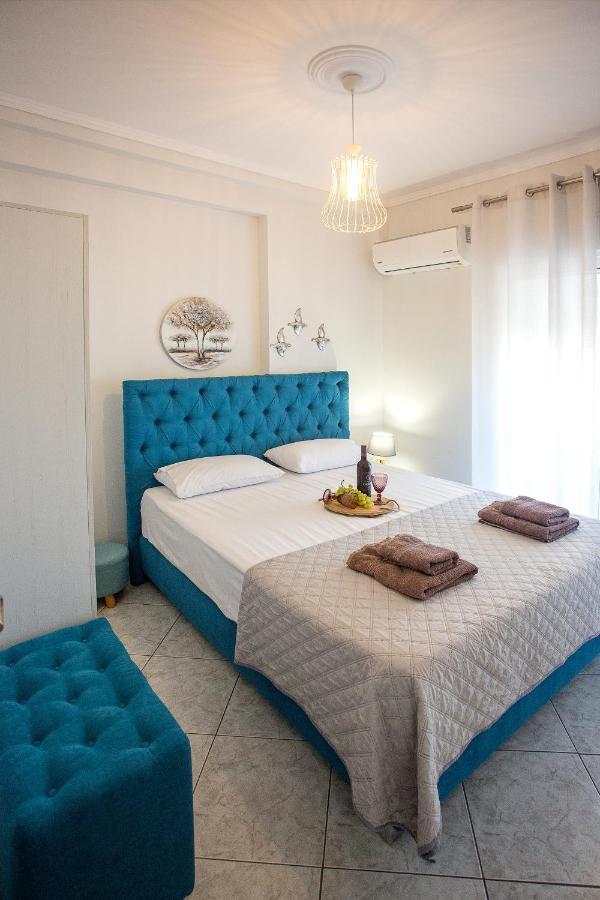 Holiday House Ioanna 2 - Loft Διαμέρισμα Néa Péramos Εξωτερικό φωτογραφία