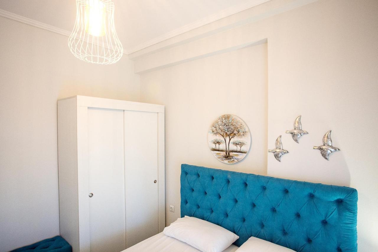 Holiday House Ioanna 2 - Loft Διαμέρισμα Néa Péramos Εξωτερικό φωτογραφία